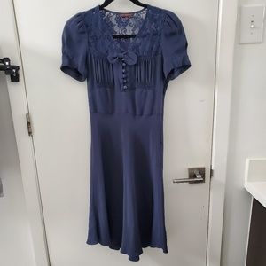 Betsey Johnson 1940s style dress size 2